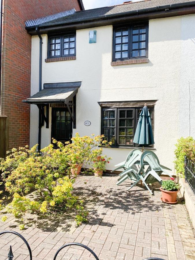 Harbourside House - Great Location - Parking - 2 En-Suites - Sleeps 5 Plus 1 Poole Kültér fotó