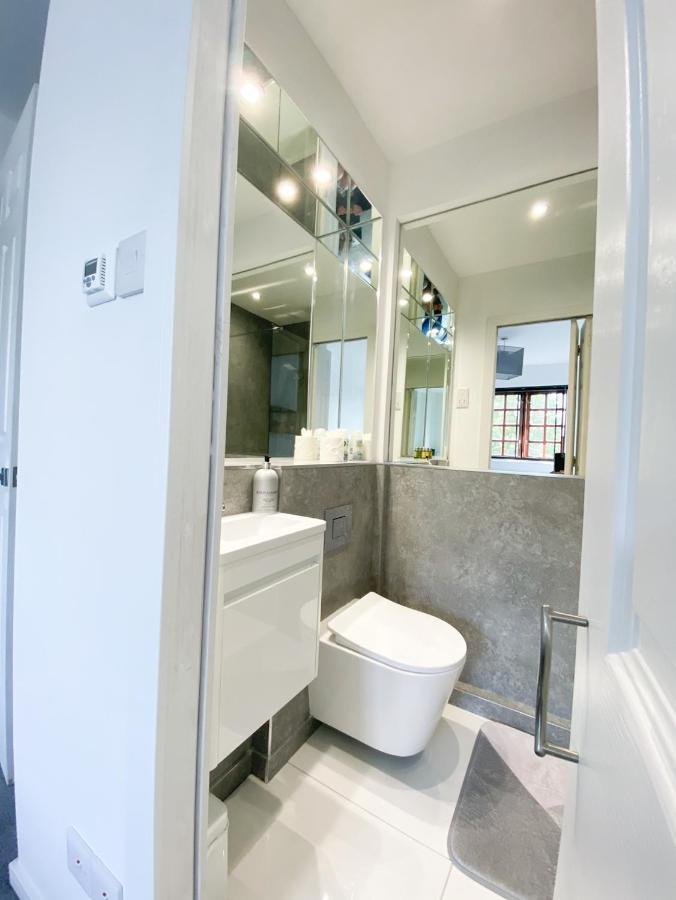 Harbourside House - Great Location - Parking - 2 En-Suites - Sleeps 5 Plus 1 Poole Kültér fotó