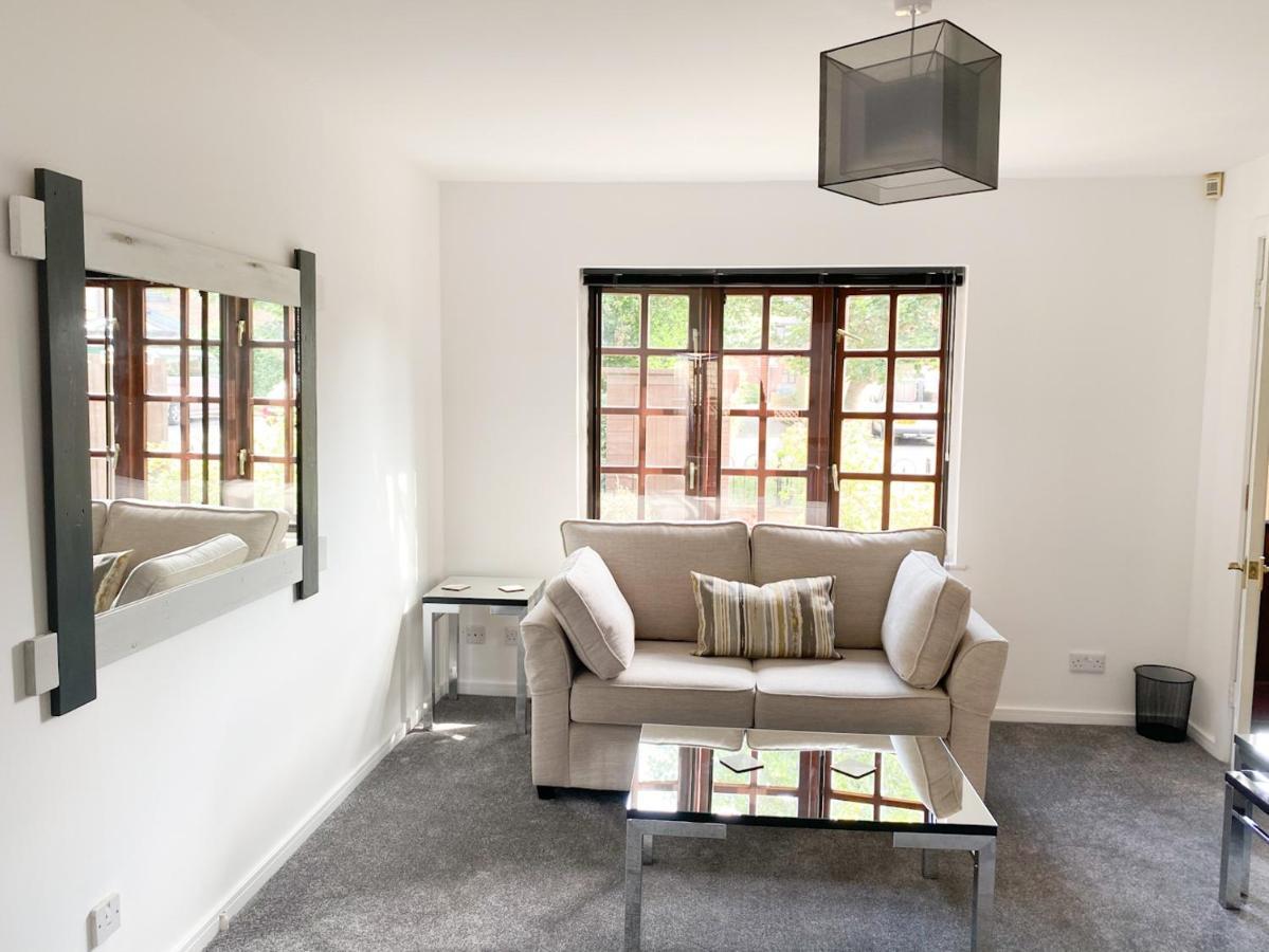 Harbourside House - Great Location - Parking - 2 En-Suites - Sleeps 5 Plus 1 Poole Kültér fotó